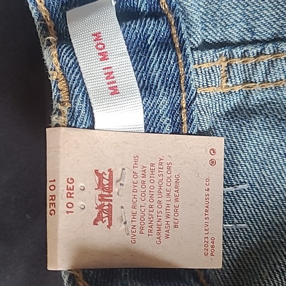 Levi's Girl Shorts, Blue - Picture 8 of 9